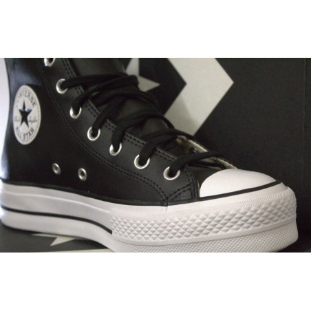 Coverse Chuck Taylor All Star in Pelle Nera